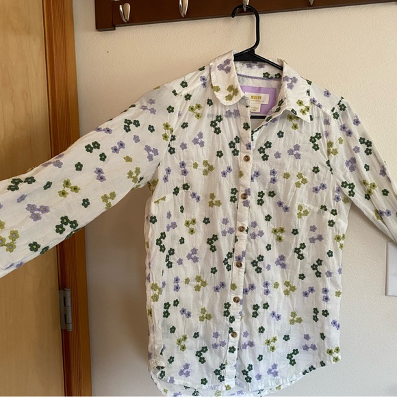 Anthropologie - Maeve Embroidered Buttondown Blouse - Picture 3 of 5